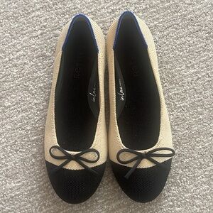 Black and Cream Ballet Flats with Bow Detail